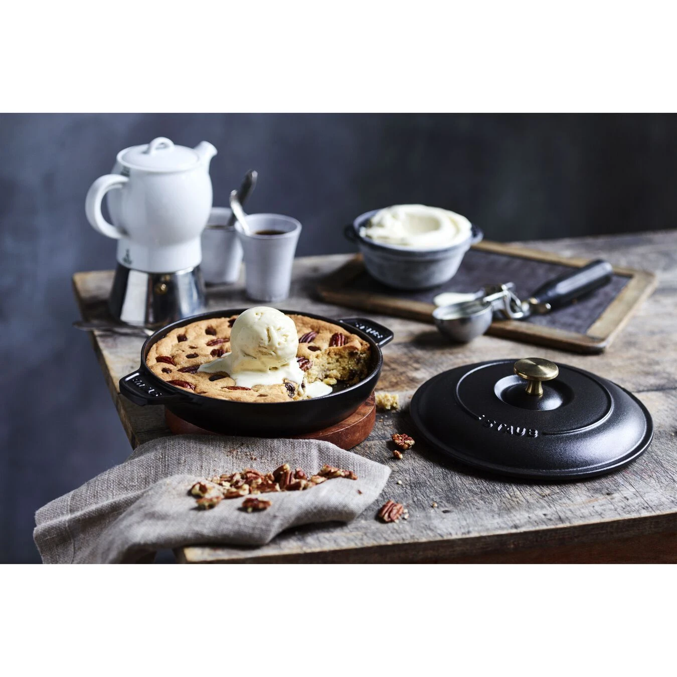 Staub Ofenform Mit Deckel 20 Cm, Gusseisen 5 Staub Ofenform Mit Deckel 20 Cm, Gusseisen – Bild 3