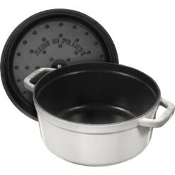 Alternative view of Staub Cocotte 26 Cm, Rund, Weisser Trüffel, Gusseisen