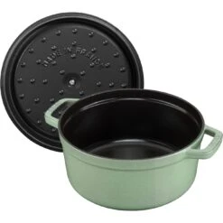 Alternative view of Staub Cocotte 24 Cm, Rund, Salbeigrün, Gusseisen