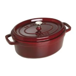 Alternative view of Staub Cocotte 31 Cm, Oval, Grenadine-Rot, Gusseisen