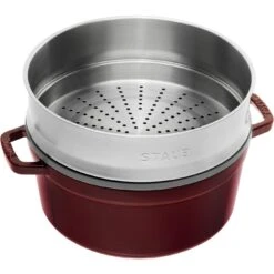 Alternative view of Staub Cocotte Mit Dämpfeinsatz 26 Cm, Rund, Grenadine-Rot, Gusseisen