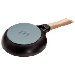 Alternative view of Staub Bratpfanne Mit Holzgriff 20 Cm, Gusseisen, Schwarz