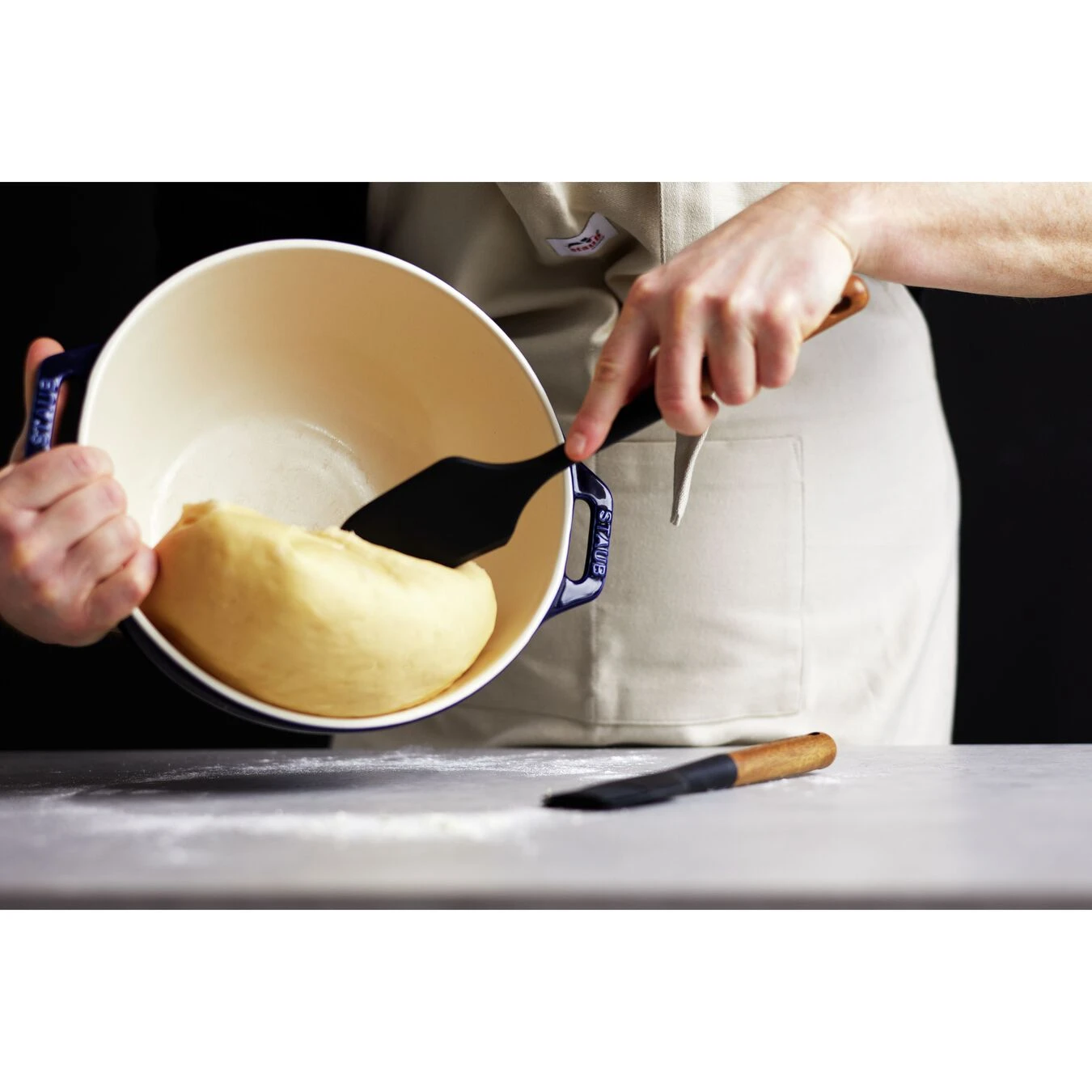 Staub Teigschaber, 30 Cm, Silikon 6 Staub Teigschaber, 30 Cm, Silikon – Bild 4
