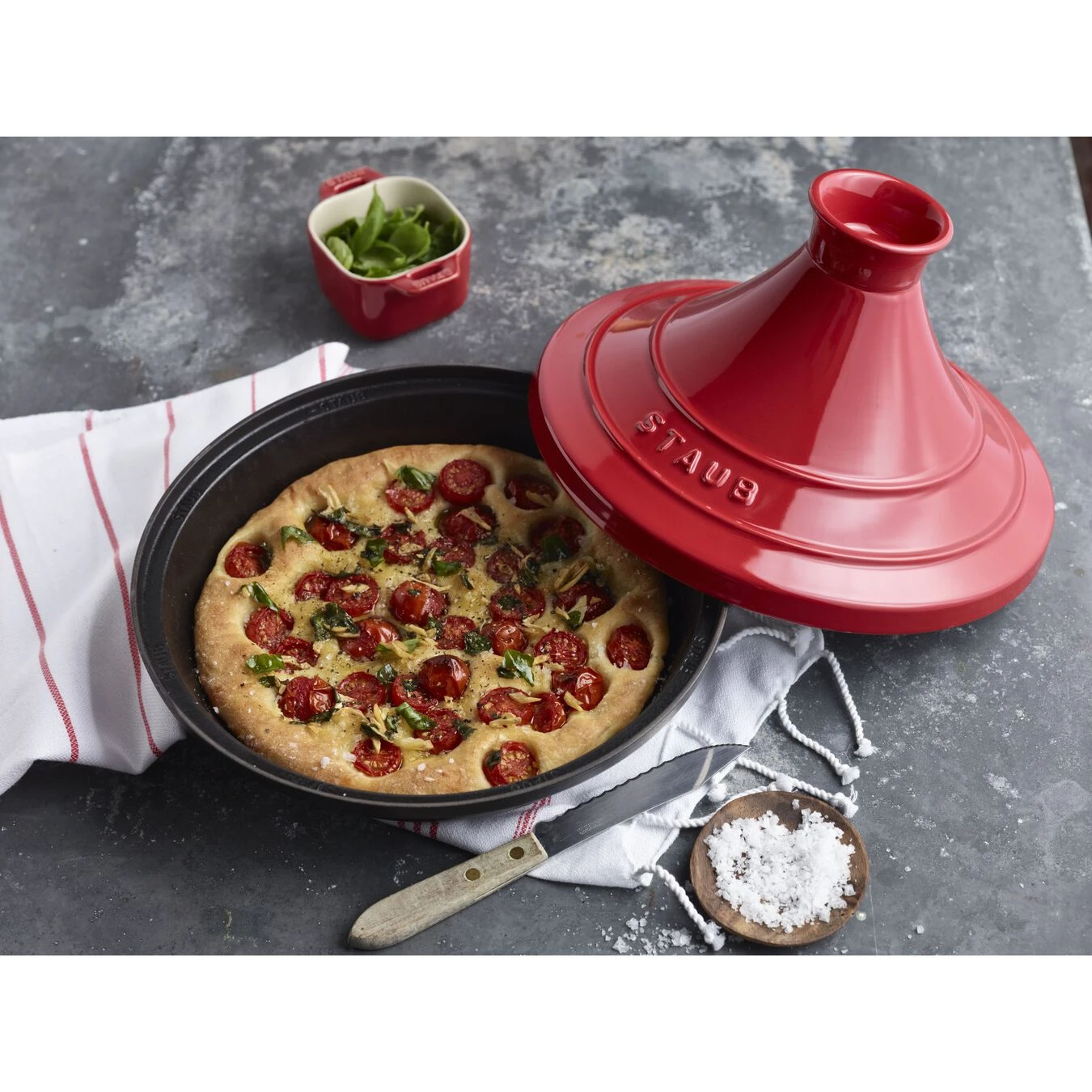 Staub Tajine 28 Cm, Gusseisen, Kirsch-Rot 8 Staub Tajine 28 Cm, Gusseisen, Kirsch-Rot – Bild 6
