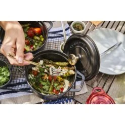 Staub Cocotte 16 Cm, Rund, Schwarz, Gusseisen 13 Staub Cocotte 16 Cm, Rund, Schwarz, Gusseisen -Staub Geschäft 424422438