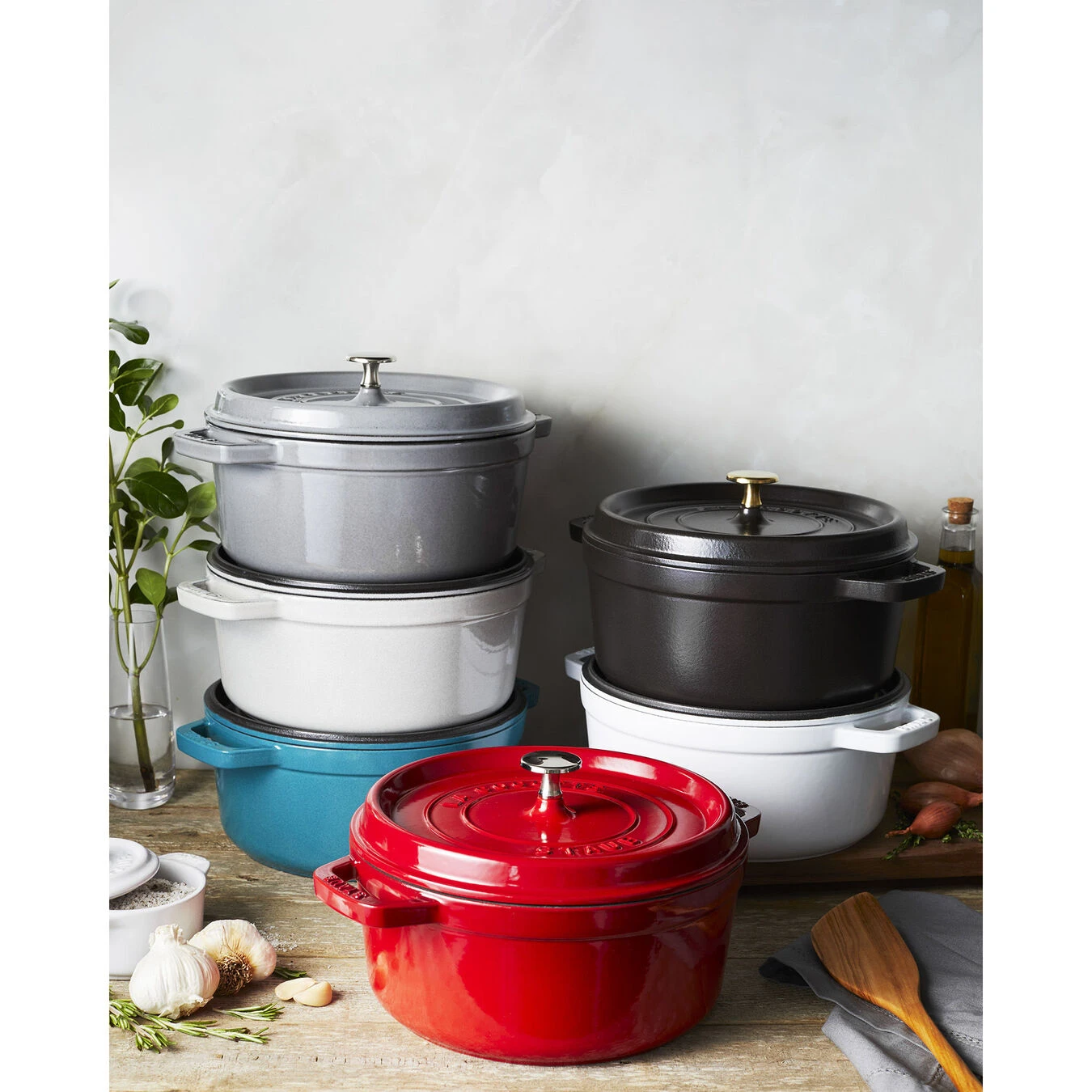 Staub Cocotte 24 Cm, Rund, Graphit-Grau, Gusseisen 8 Staub Cocotte 24 Cm, Rund, Graphit-Grau, Gusseisen – Bild 6