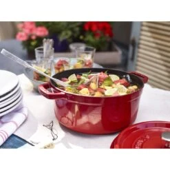 Staub Cocotte 24 Cm, Rund, Kirsch-Rot, Gusseisen 13 Staub Cocotte 24 Cm, Rund, Kirsch-Rot, Gusseisen -Staub Geschäft 750036202