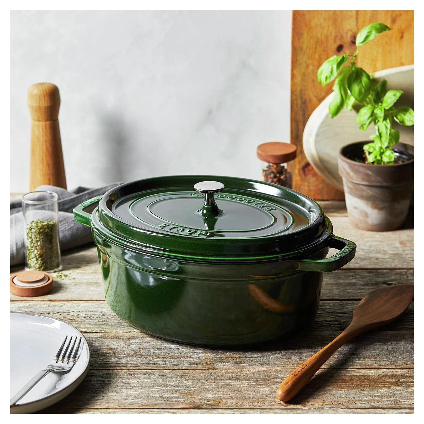 Staub Cocotte 31 Cm, Oval, Basilikum-Grün, Gusseisen – Bild 4